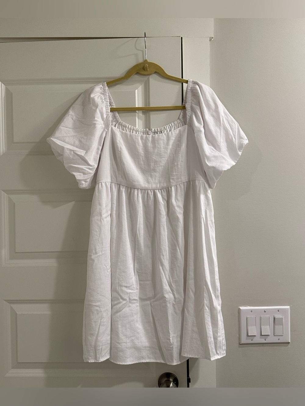 And Now This White Short Puff Sleeve Square Neck Babydoll Mini Dress Size L
